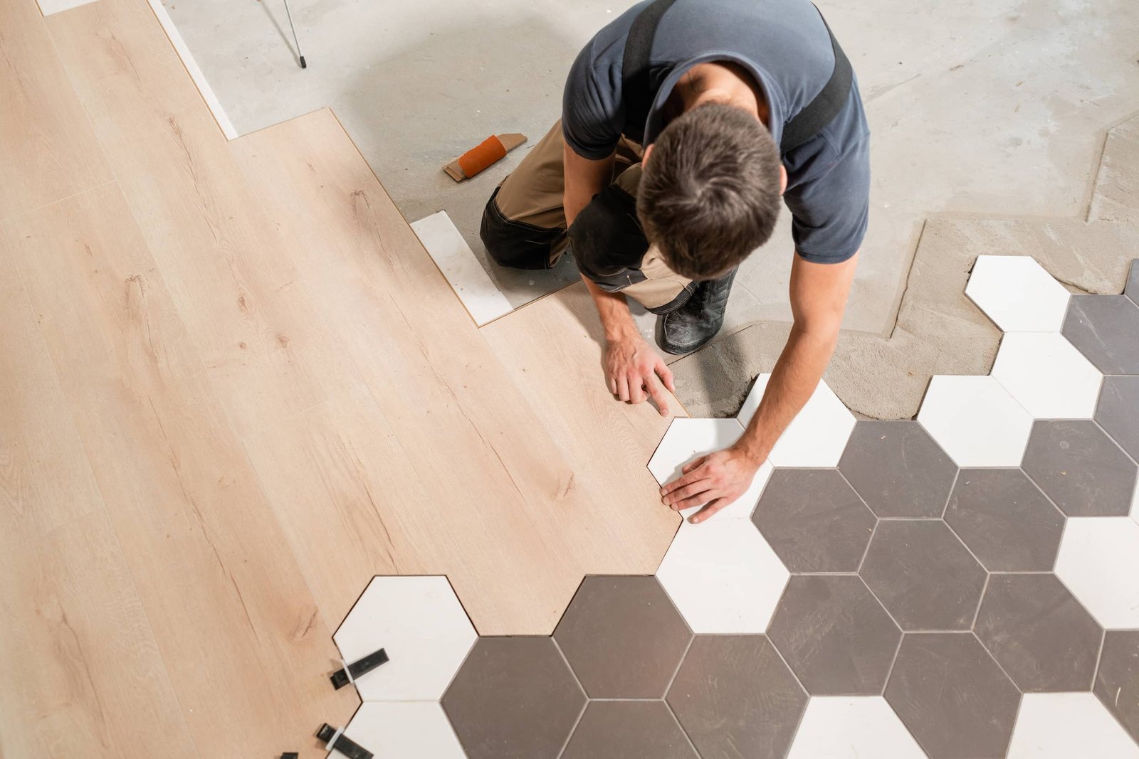 Especialistas en reparación de parquet y suelos de madera en Villalbilla y El Viso Servicio profesional de reparación de suelos de madera y parquet en Villalbilla