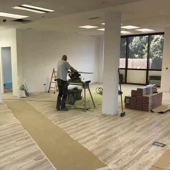 Empresa de reformas de locales comerciales en Alcalá de Henares