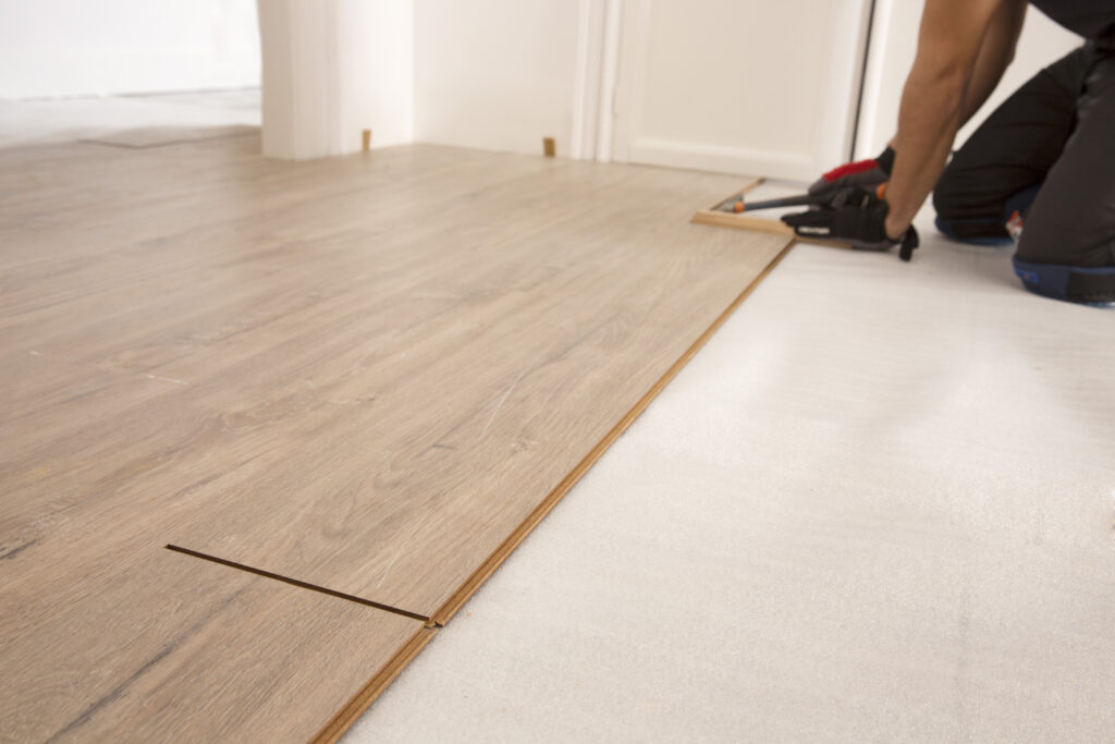 contratar Instalación de Tarima Flotante en Chamberí